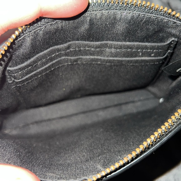 COACH wristlet - Picture 4 of 4